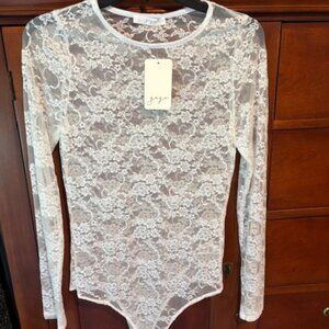 Gaze lace white bodysuit NWT